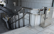 휠체어용 리프트2